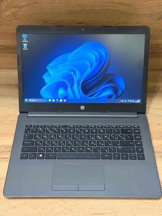 ноутбук HP в хорошем состояний