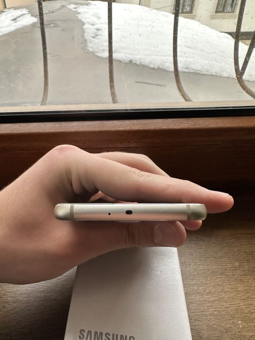 Sotiladi yoki obmen Samsung Galaxy S6 sm-g920f gold 32gb