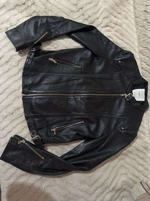 Bershka дубленка ,кожаная куртка Mango