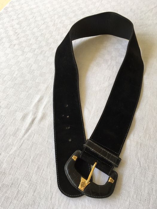 Orice curea 25 lei
