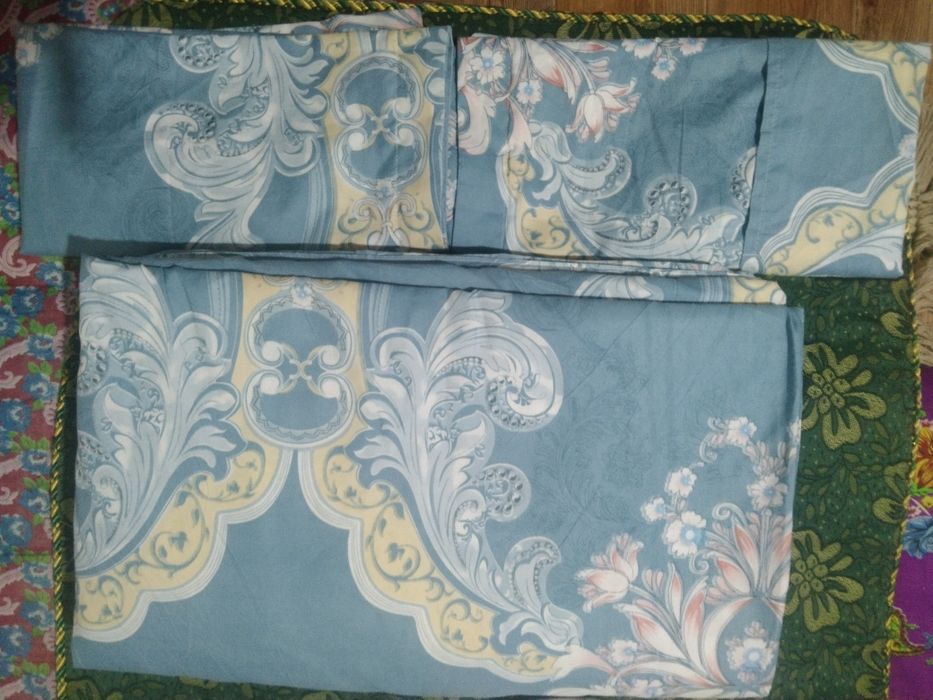 Продам постельное белье двуспальное