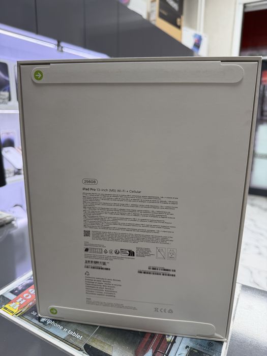 Ipad Pro 13 inch M5 wifi+cellular  256Gb *Запечатан*