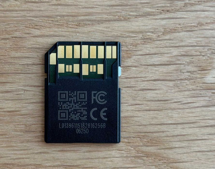 Vand Lexar Card de Memorie SDXC Professional UHS-II 256GB V60 Gold