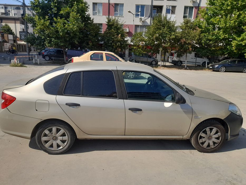 Renault Symbol Thalia 2011 GPL