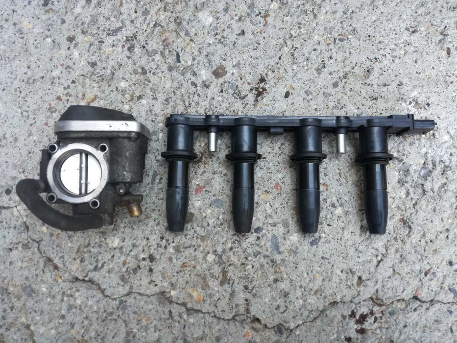 Бобина дросел дроселова клапа Опел Opel Astra H Zafira B 1.6i