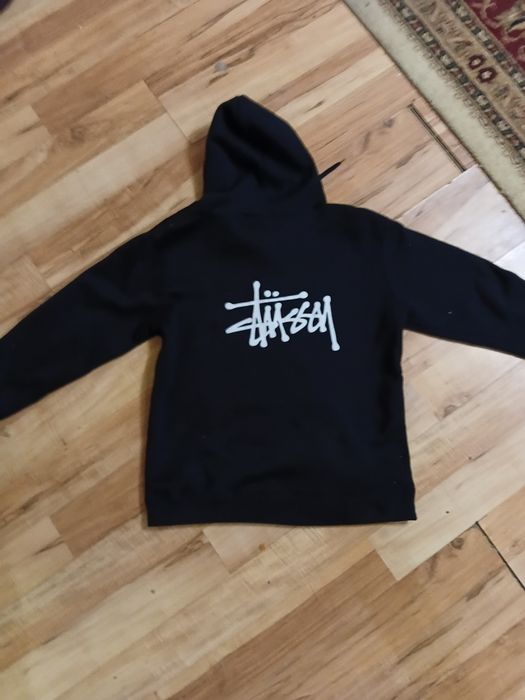 Продам кофту стусси ориг