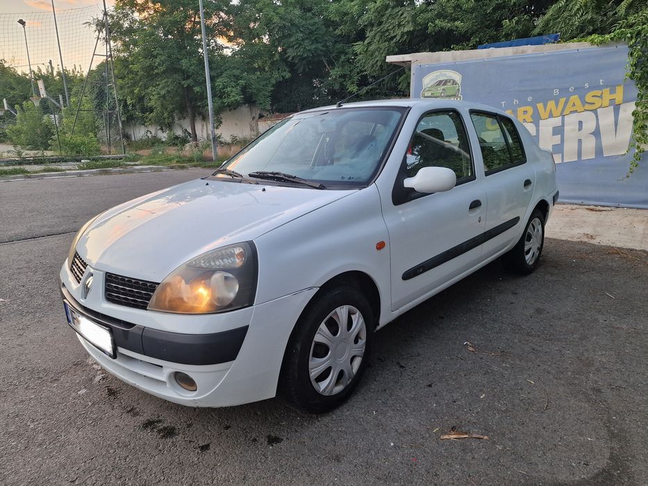 RENAULT Clio 2003 — imagine 3