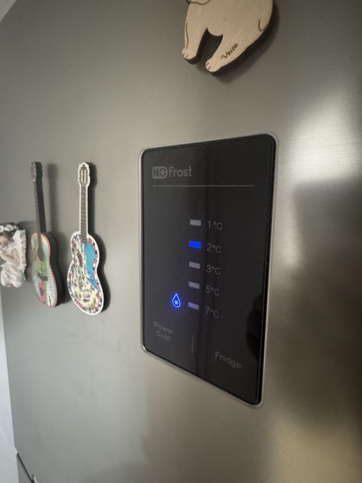 Frigider Samsung no frost