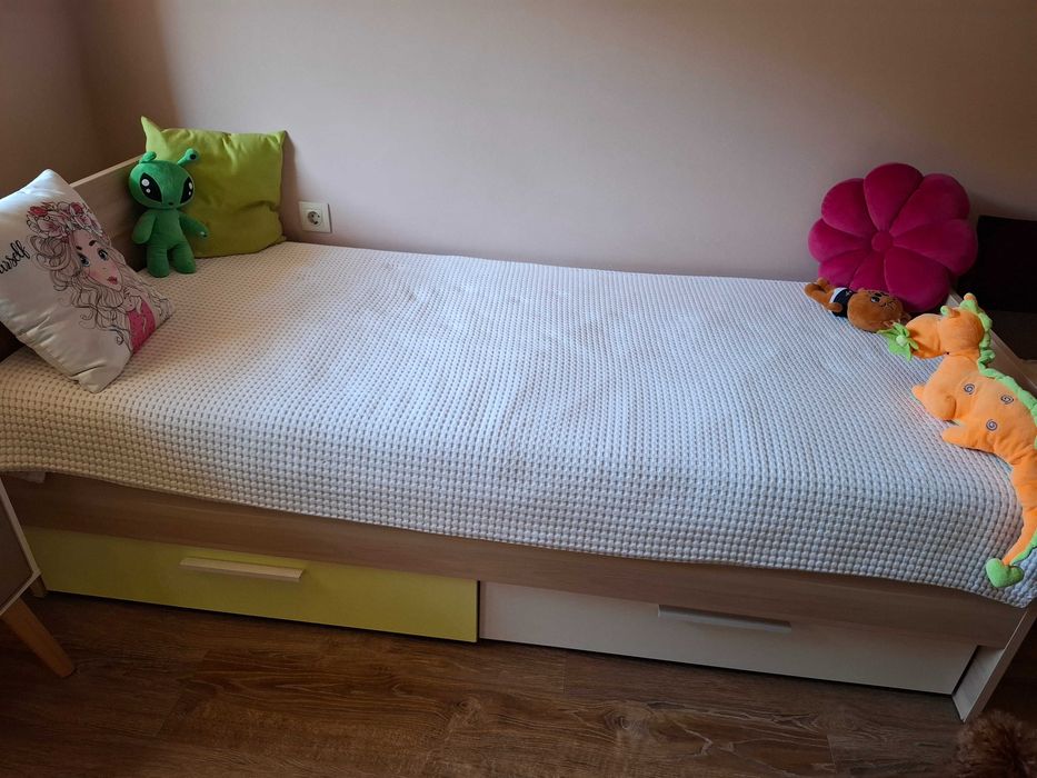 Легло с матрак 90/200