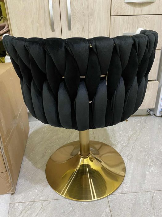 Scaun catifea in stare foarte buna