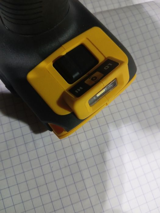Продам гайковерт DeWaLT оригинал