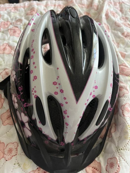 Каска за/момче/момиче/NEW