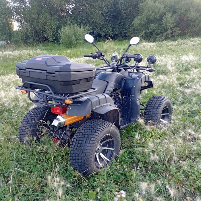 Продам квадроцикл 200 кубовый
