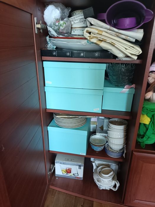 Продам стенку и пинал