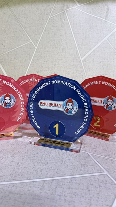 Наградные статуэтки