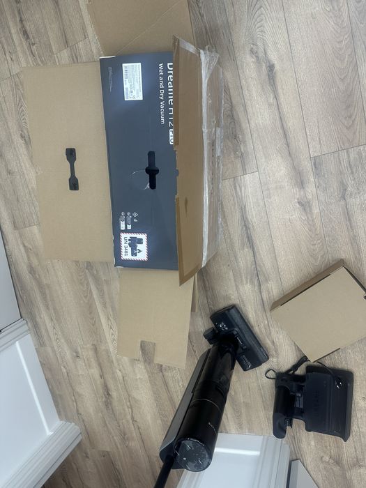 Моющие вертикальный пылесос Dream