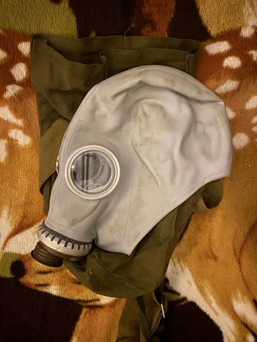 Противогазы и поочее