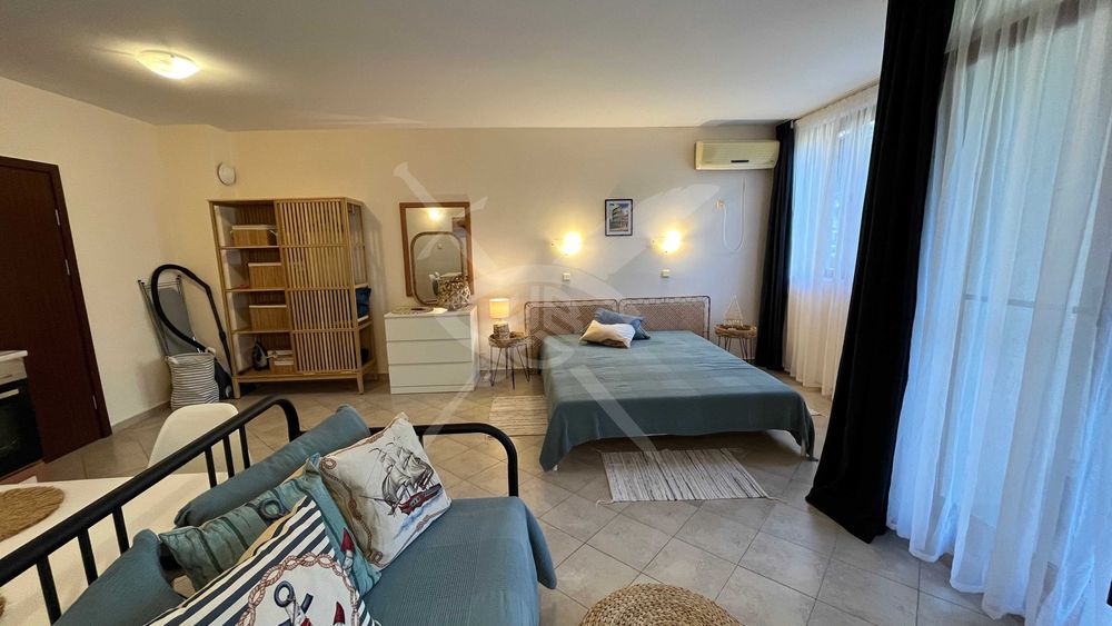 Продава се Едностаен апартамент в Царево - 54 кв.м за 1100 €/кв.м - Снимка #3