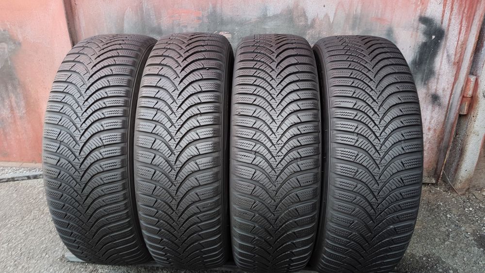4бр. зимни гуми 185/65/15 Hankook Winter 
dot23