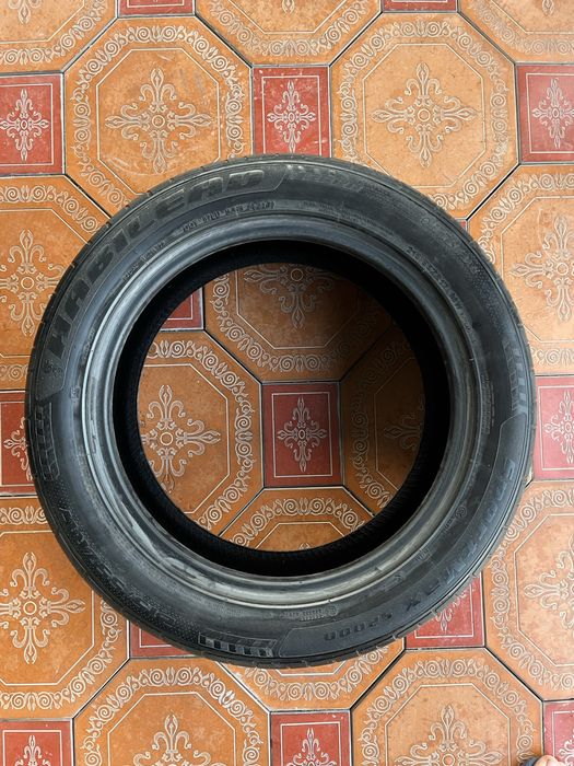 Б/У Шины для авто -  215/55ZR17    98W