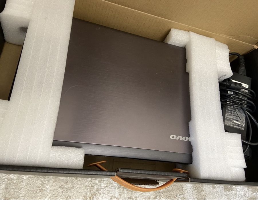 Ноутбук Lenovo IdeaPad Z570 Core i7