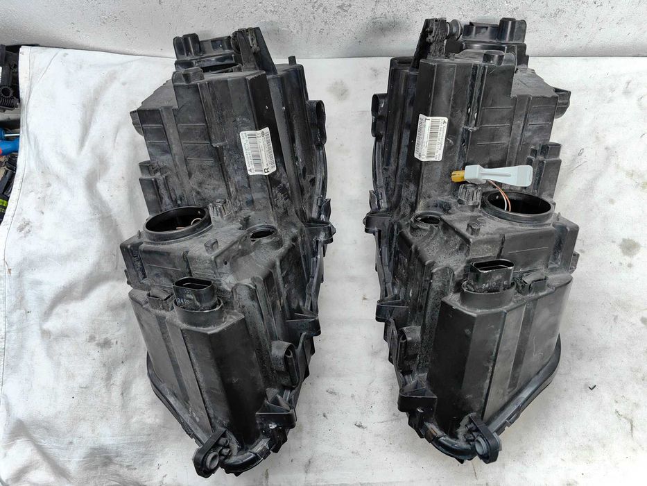 Оригинални фарове Vw Touran