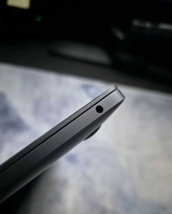 Macbook Air M1 2020 срочно