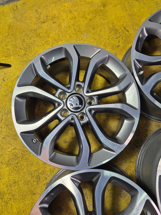 4 Jante Aliaj 5x112 17'' OE VW Golf Passat Touran Sharan Tiguan T-ROC Scirocco / Skoda Octavia Karoq Kodiaq YETI