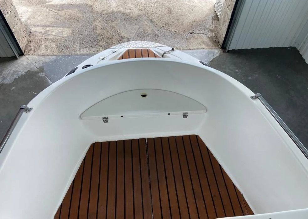 Продаётся Катер Catran 460 с мотором Mercury 75