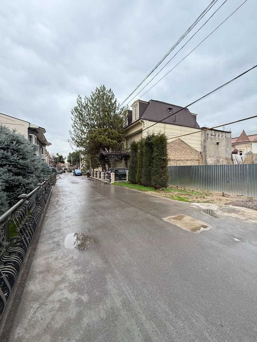 Продам землю, на Никита. 4.4 сотки