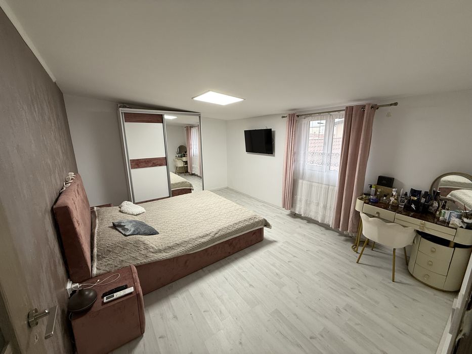 Casa P+1 De Inchiriat - Sector 5 - Str. Carul Mic  - Gata de Mutare