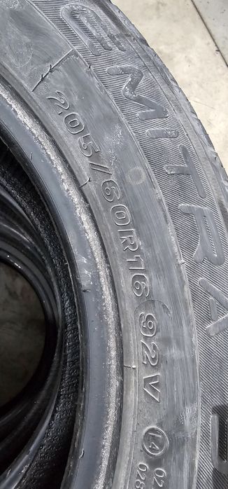 Продам шины 4 шт б/у 40000 тг