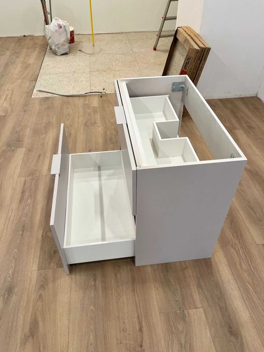 Умивалник Roca Tura 80/42 + PVC шкаф