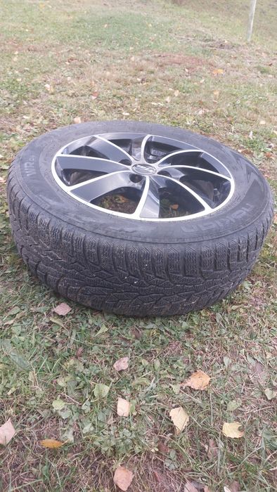 Jante R16 cu cauciucuri Nokian de iarna 205/60 R16