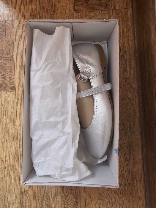 Туфли фирменные, кожаные. Размер 36