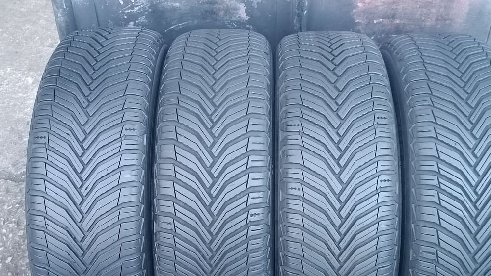 205/55/16 Michelin Дот 2323