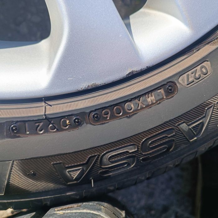 Nissan juke джанти със гуми 17 цола