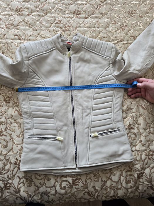 Дамско кожено яке