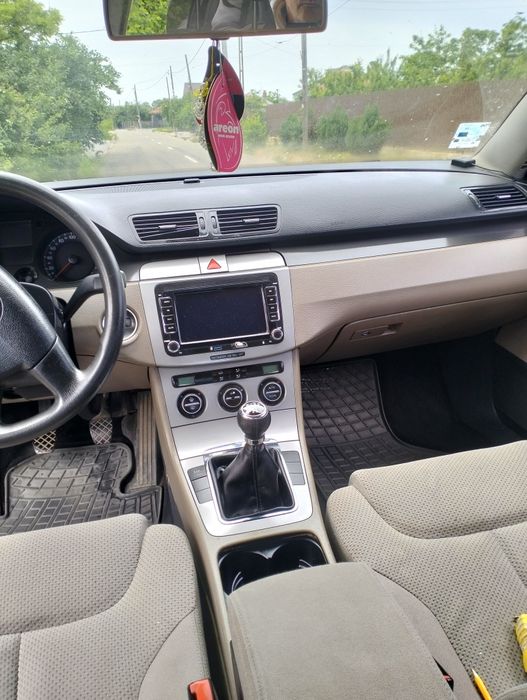 Vând VW Passat B6 1.9TDI