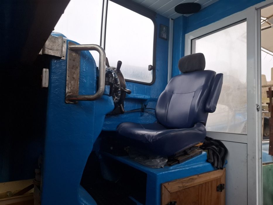 Продавам лодка за разходка или риболов