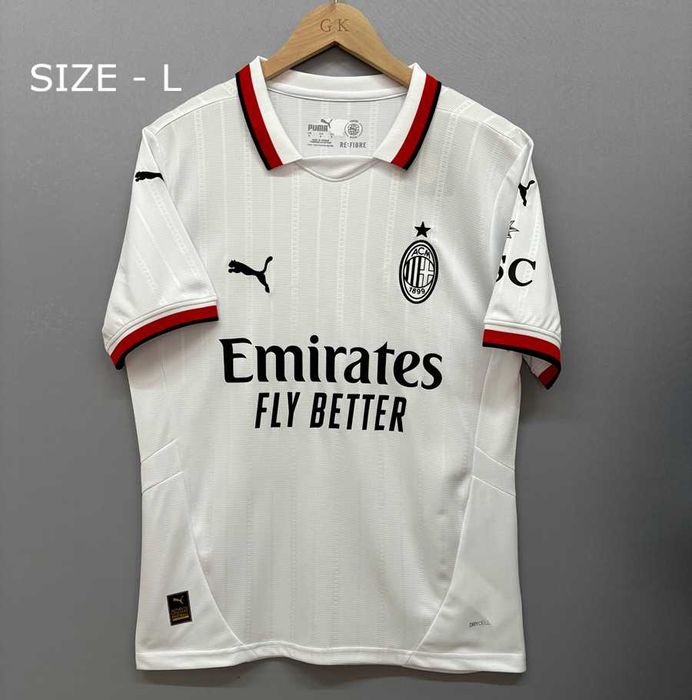 Тениски на Реал, Ливърпул, Милан, Байерн