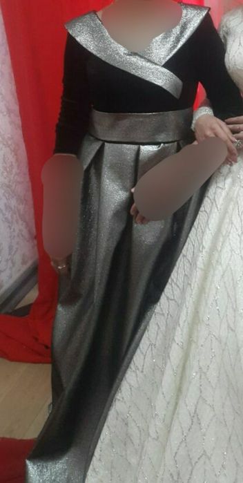 Черная платья  бархатный