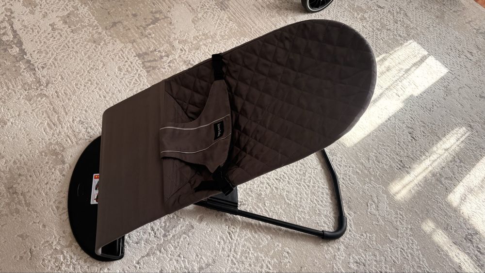 Шезлонг в отличном состоянии