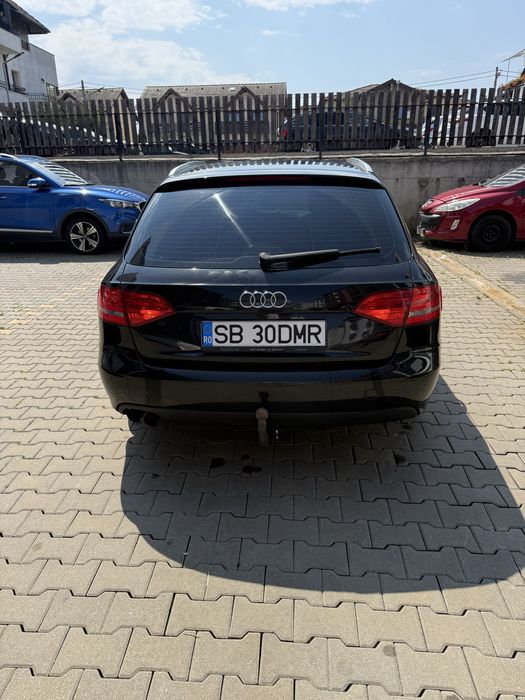 Vand Audi A4 B8 AN 2009