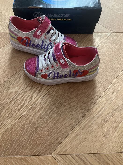 Pantofi sport cu role Heelys