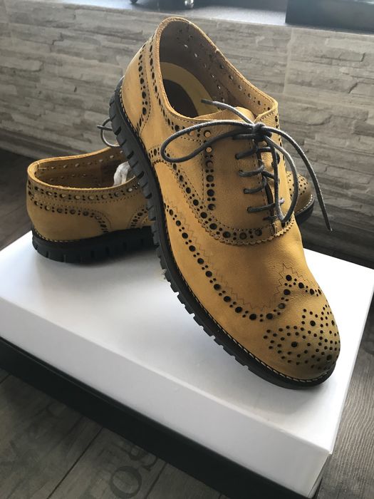 Удобни официални обувки