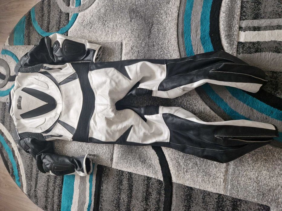 Costum moto piele
