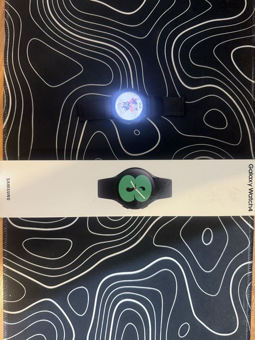 Часы Galaxy watch 4