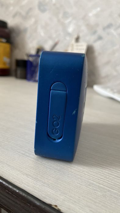 Продам блютуз колонку JBL GO2