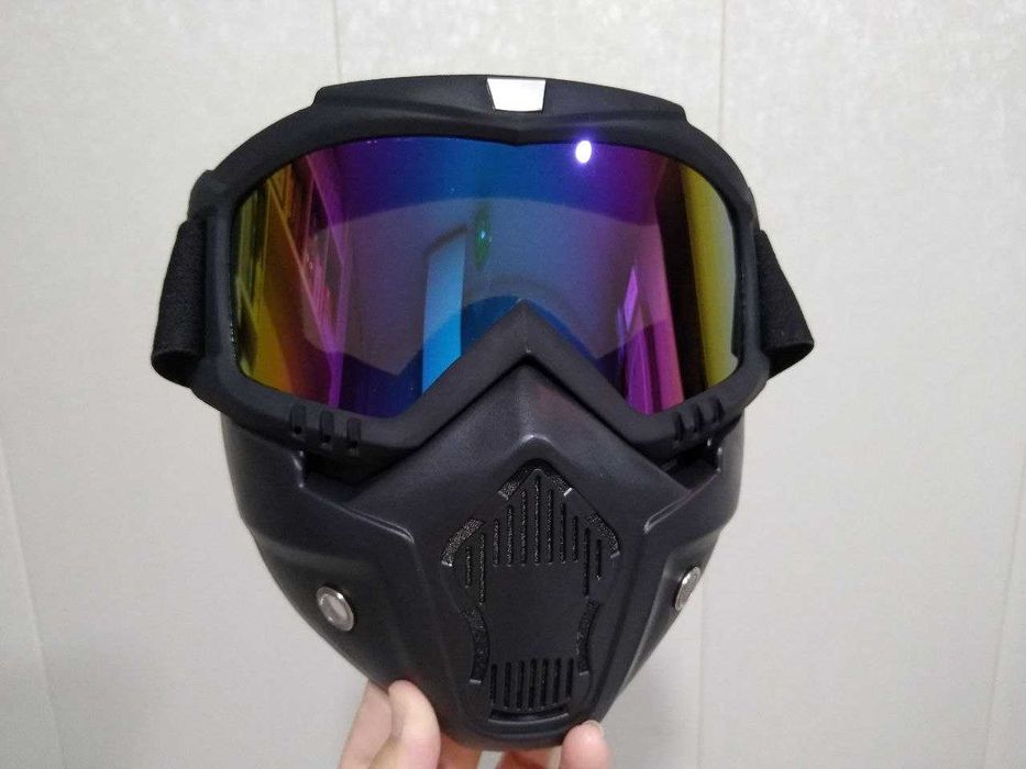 Продам маску для мотоцикла.